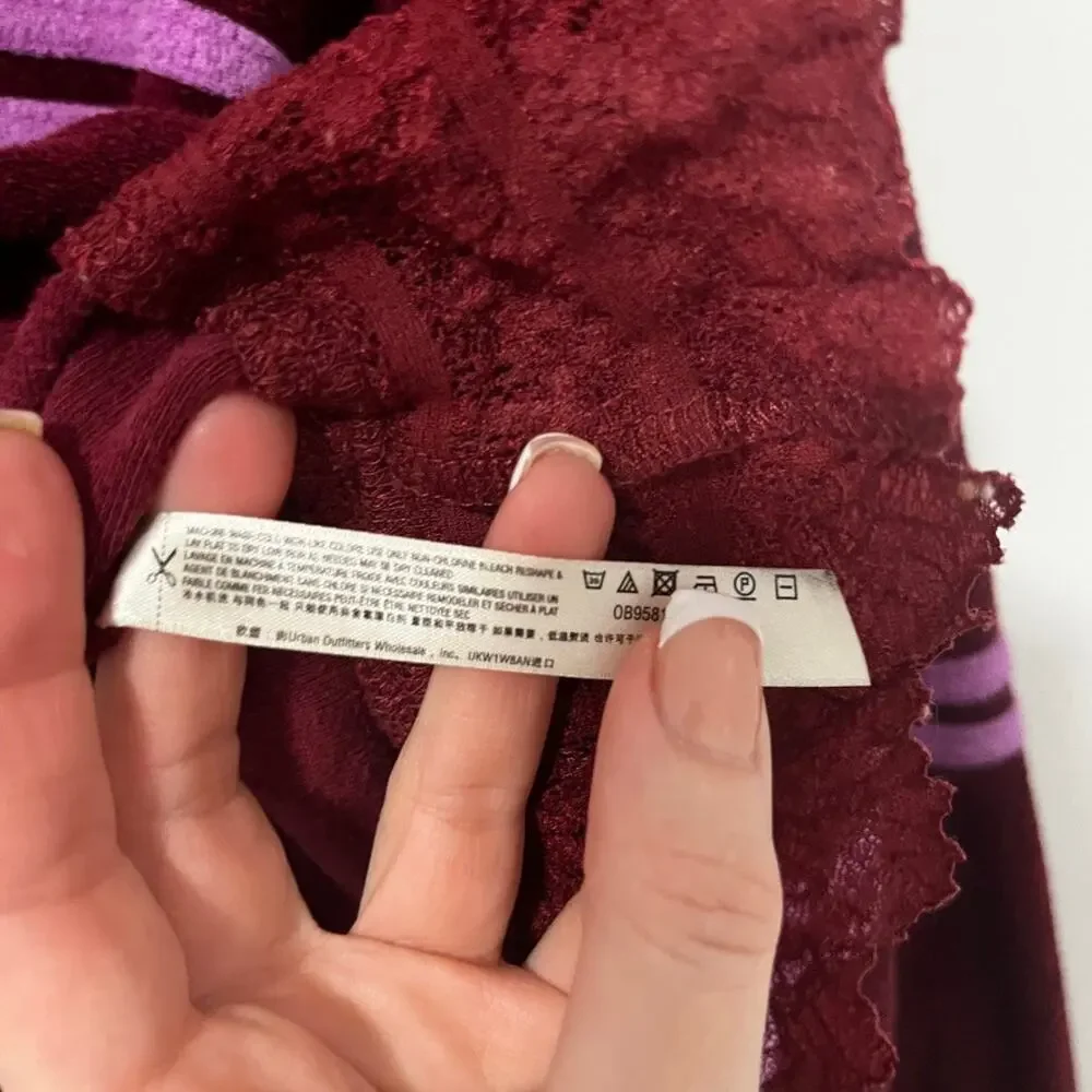 Free People Red & Pink Lace Cropped Sweater Size XS